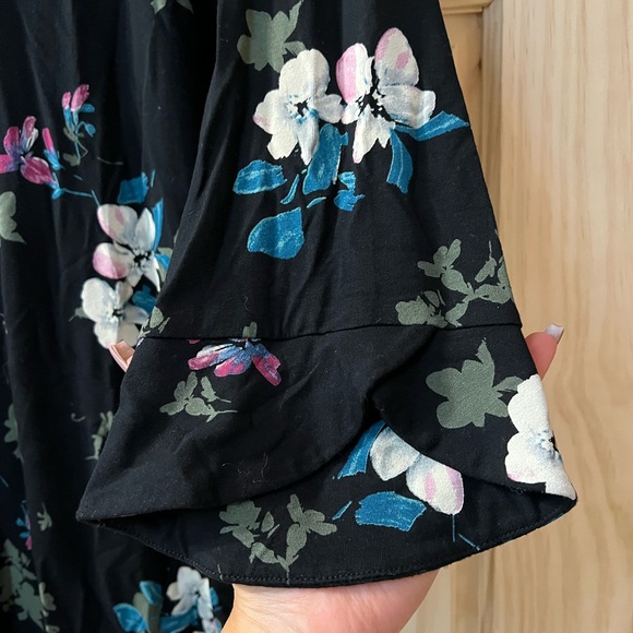 J. Jill Wearever Tunic Floral Dress - Picture 3 of 8